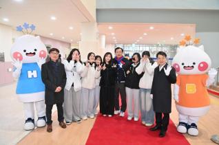 한홀중  개교와 입학 축하 의 사진1