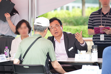 이동시장실 사진2